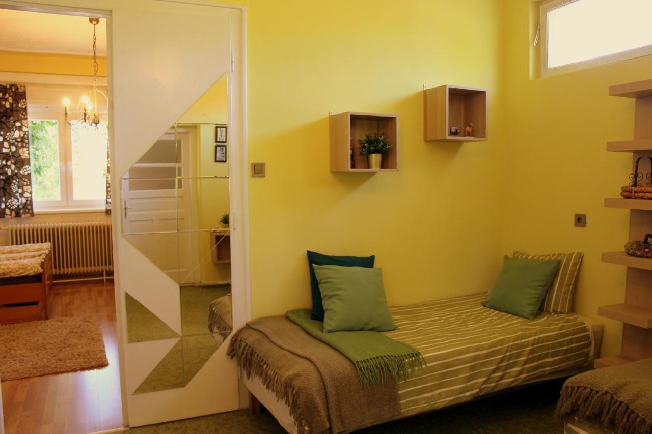 Lovely Nest Near Budapest 두나케스치 외부 사진